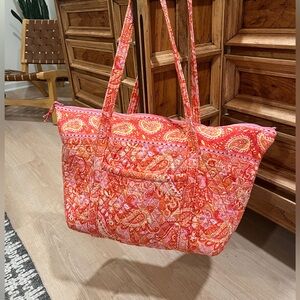 Vera Bradley Sherbet Zip Tote